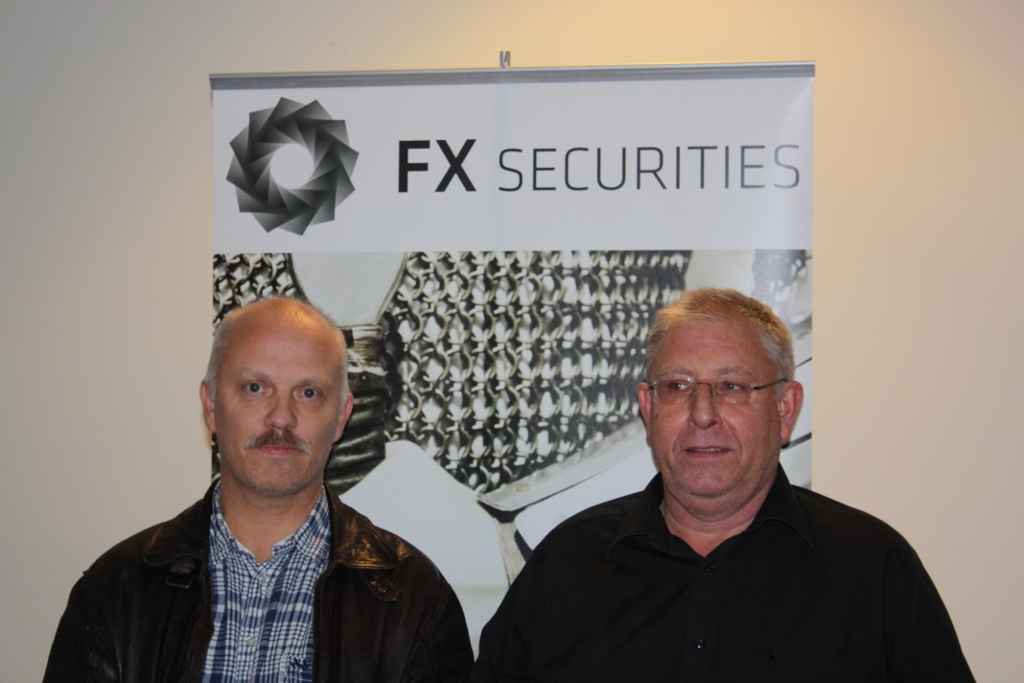 Frode Johnstuen og Johnny Holmbakken, Lillehammer BK vann FX Securities cup 2012